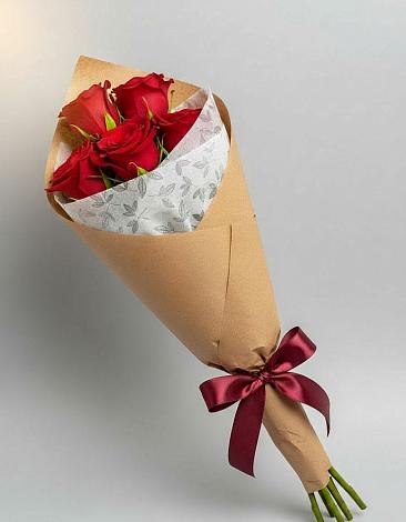 Букет цветов из: Розы в Архонскую