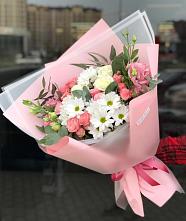 Букет цветов из:  Розы, Лизиантусы и Хризантемы в Архонскую