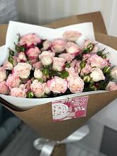 Букет цветов из:  Розы в Архонскую